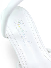 Sabine Round Toe Heel